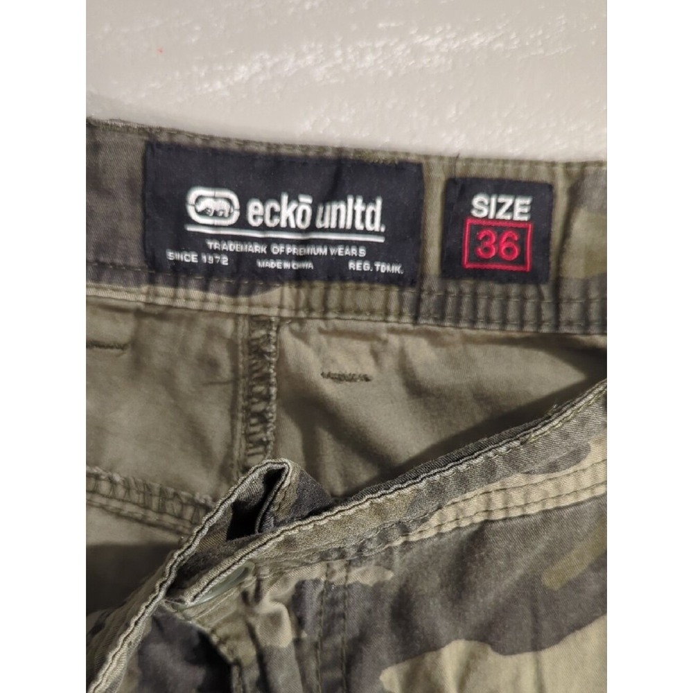 Ecko Men's‎ Camo Cargo Shorts size 36 100% Cotton image 4